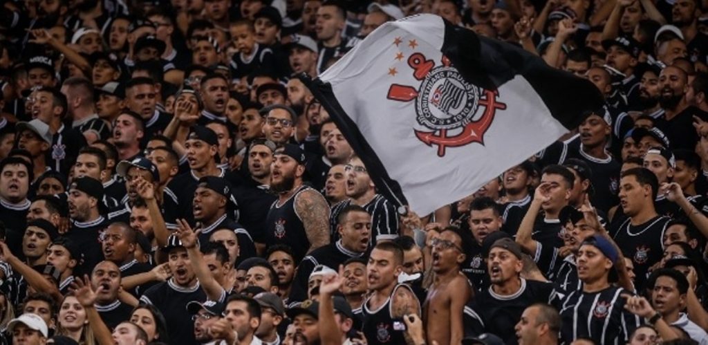 Ingressos dos próximos jogos do Timão na Arena Corinthians seguem à venda  pela internet