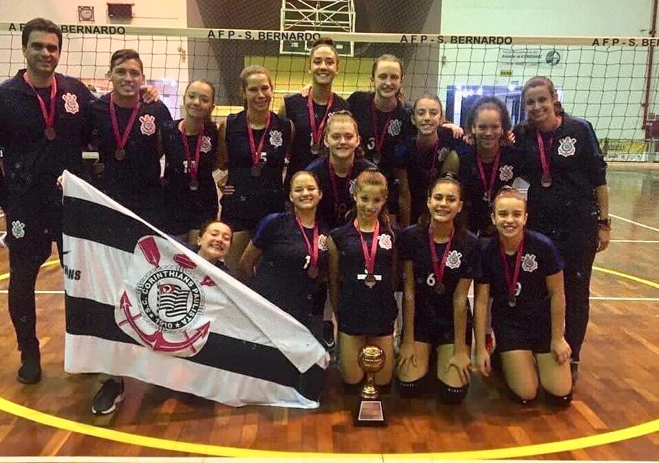 Timão recebe o Bradesco pelo Campeonato Paulista de Vôlei Feminino