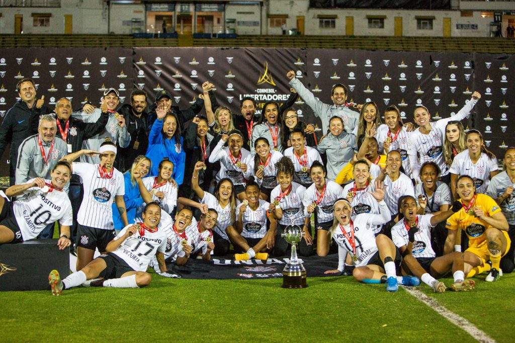 Saiba quanto o Corinthians pode faturar caso seja campeão da Libertadores  Feminina