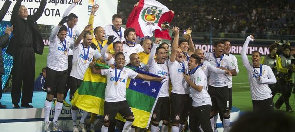 Atlântico Futsal - A conquista do Mundial de Clubes! O Atlântico  conquistava em 2015, sua mais importante taça até então: o Mundial de  Clubes. A decisão foi em um jogo épico contra