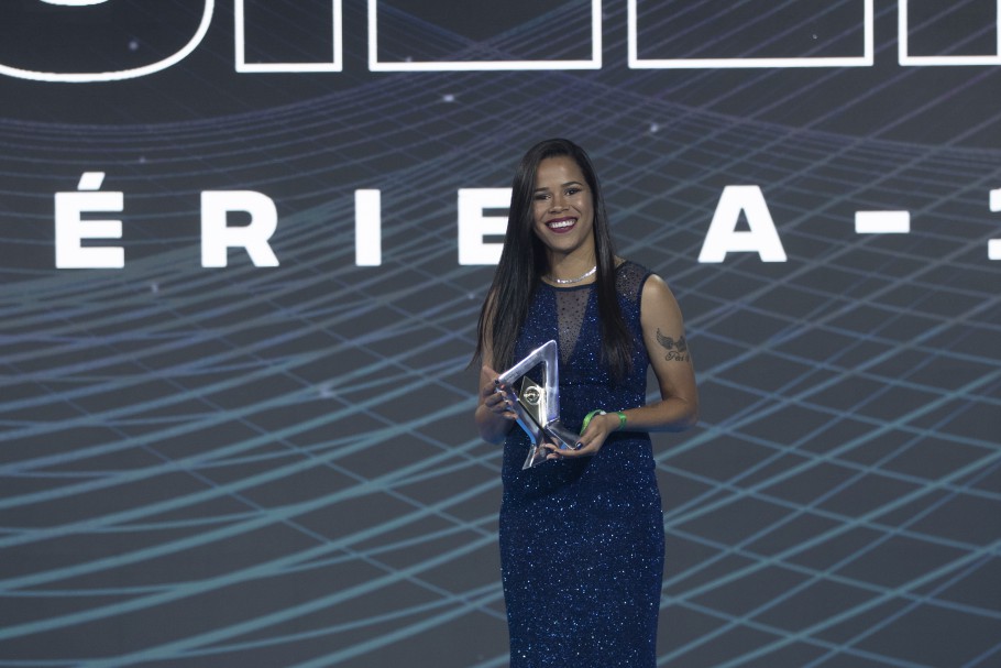 Jogadora do Corinthians feminino.