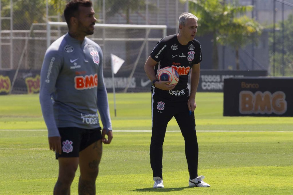 Tiago Nunes, técnico do Corinthians, 2020