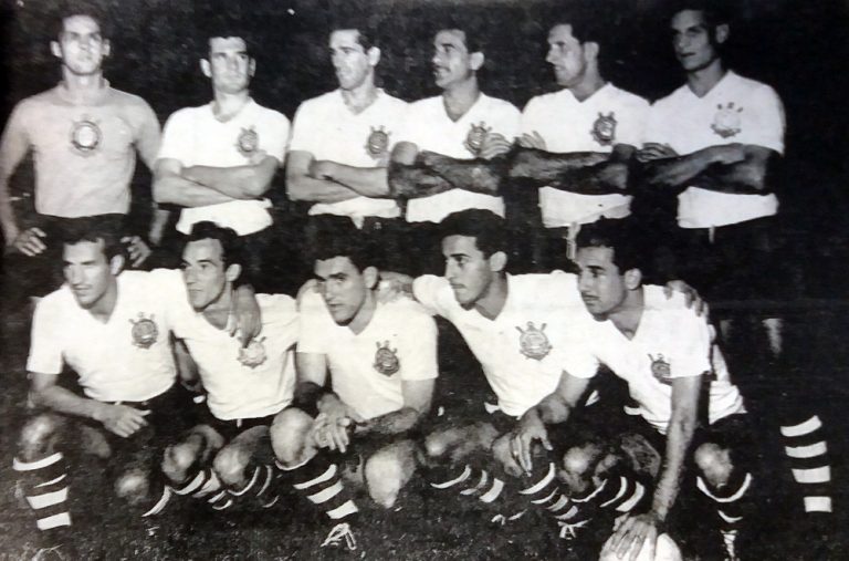 Há 75 anos o maior artilheiro da história do Corinthians ...