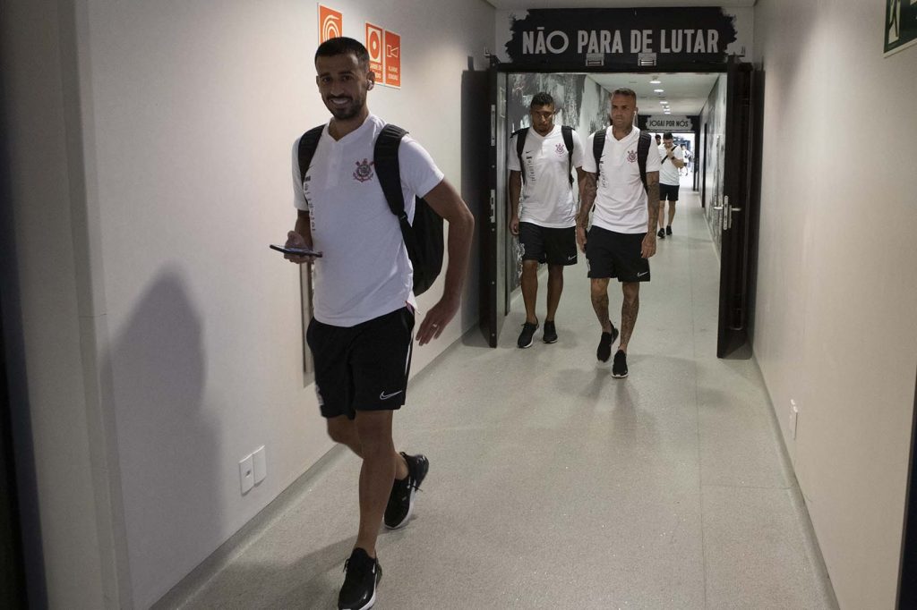 Com portões fechados, Timão recebe Ituano na Arena Corinthians