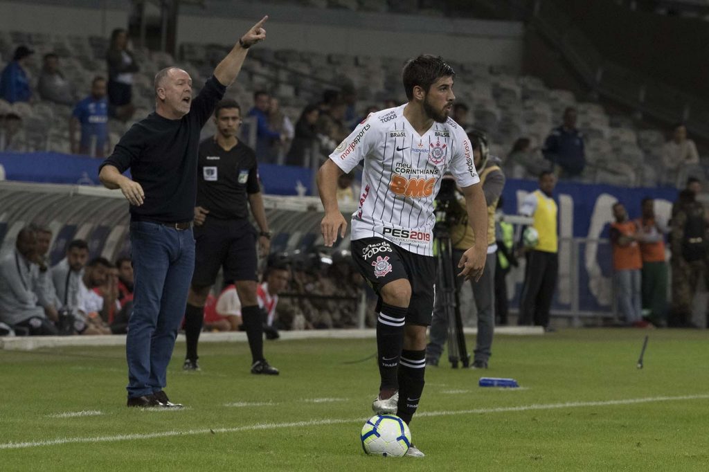 Bruno Méndez em ação pelo Corinthians
