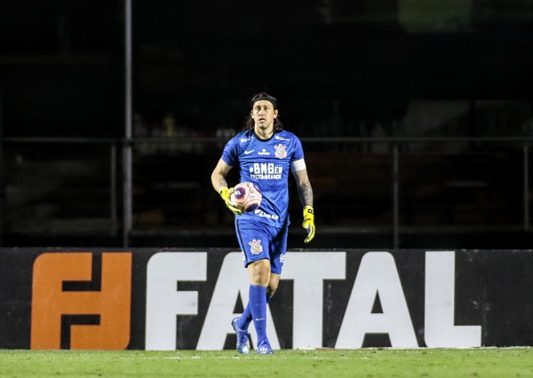 Cássio chega aos 25 pênaltis defendidos pelo CorinthiansJogada 10