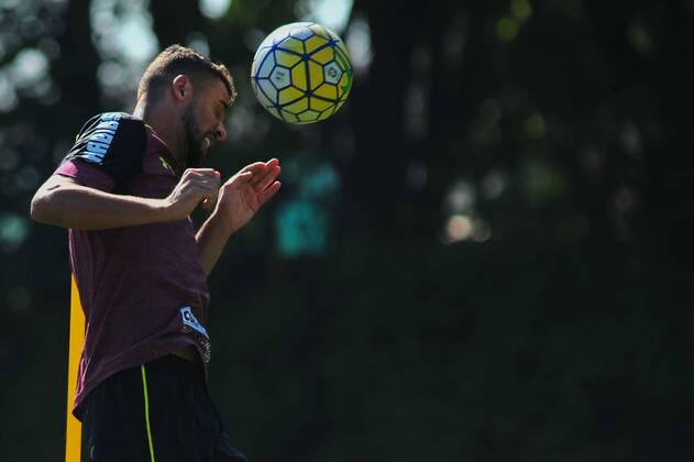 Treino do SPFC SÃO PAULO, SP - 17.08.2016: TREINO DO SPFC - Lucão during training the São Paulo Football Club, held at CCT Barra Funda, in the West Zone of São Paulo. (Photo: Maurício Rummens Fotoarena) x1186385x PUBLICATIONxNOTxINxBRAxCHN Maur?cioxRummens