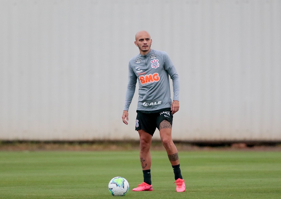 Fábio Santos retornou ao Corinthians, e assinou contrato com o Corinthians até o final de 2021, já participou das atividades em campo. - Foto: Rodrigo Coca/Agência Corinthians