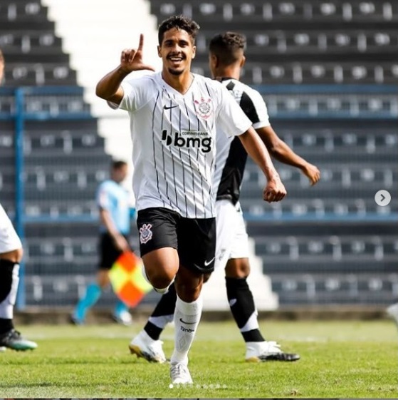 Daniel Penha comemora seu gol contra o Ceará pelo Brasileirão de Aspirantes. Foto: Rodrigo Gazzanel/Ag. Corinthians
