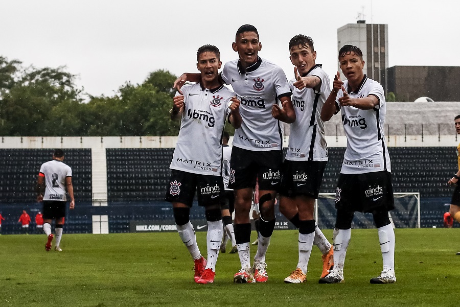 Brasileirão Sub-17: Corinthians vence de virada o São Paulo na Fazendinha