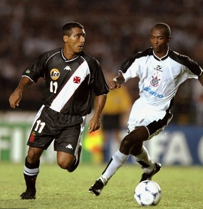 Corinthians Campeão Mundial 2000. Escalação: Dida, Kléber, Fábio Luciano,  Vampeta, Rincon e Adilson Batista. Luiz…