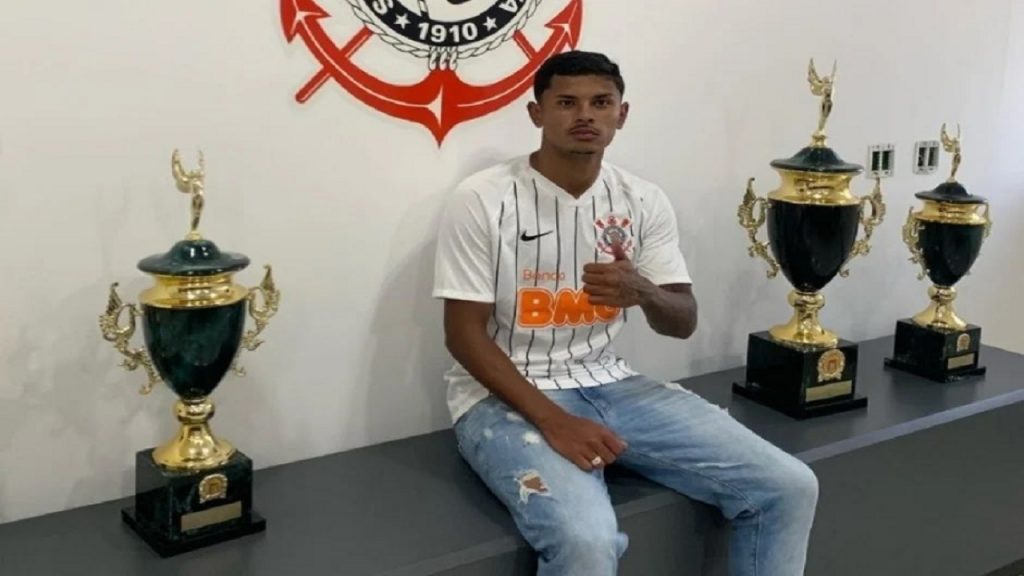 Volante do sub-23 do Corinthians deve ser anunciado no Paysandu. (Foto: Agência Corinthians)