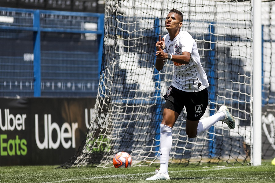 Rodrigo Varanda comemora gol sobre o Red Bull Bragantino pelo Campeonato Paulista Sub-17 de 2019.  FOTO: RODRIGO GAZZANEL / AGENCIA CORINTHIANS