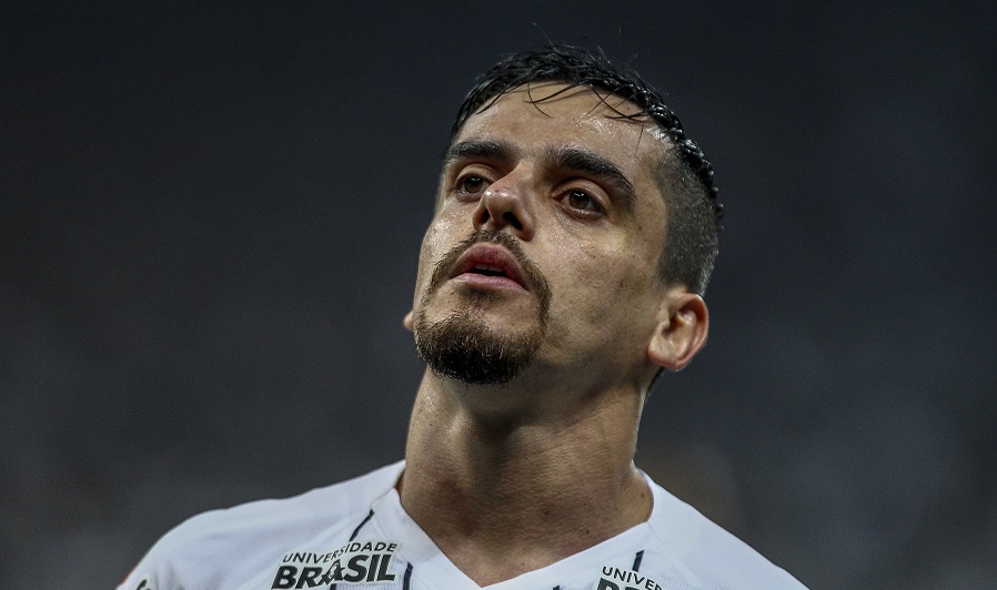 SAO PAULO, BRAZIL - SEPTEMBER 01: Fagner of Corinthians in action during a match between Corinthians and Palmeiras for the Brasileirao Series A 2019 at Arena Corinthians on September 01, 2019 in Sao Paulo, Brazil. (Photo by Miguel Schincariol/Getty Images)