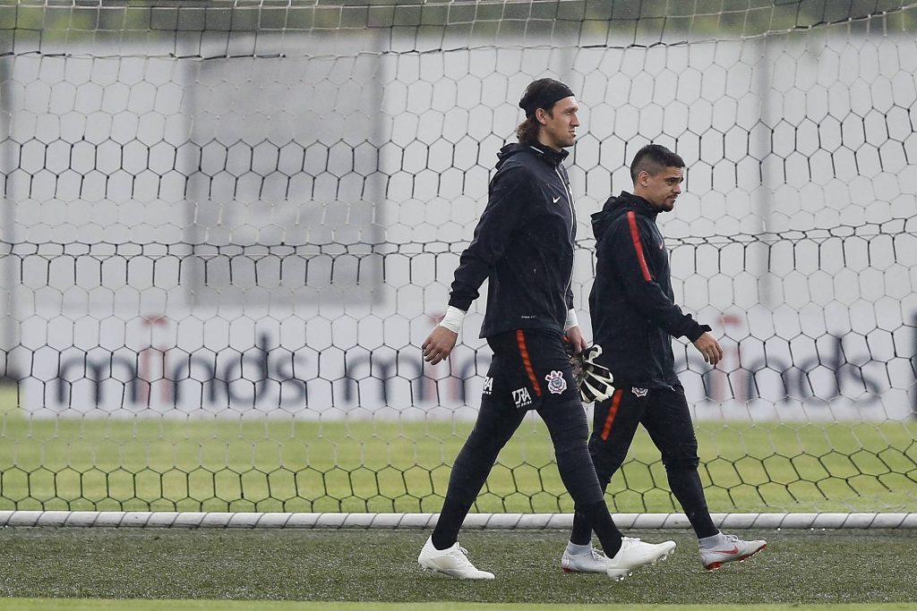 Cássio é o segundo atleta mais longevo em um clube da Série A; Fagner também está na lista. (Foto:Marco Galvão/Fotoarena)