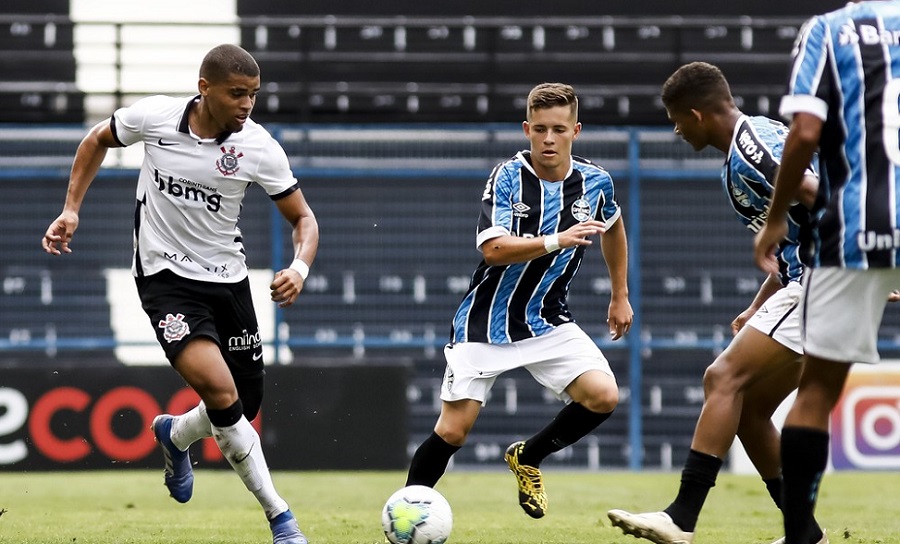 Daniel Marcos em jogo do sub-20 do Corinthians — Foto: Rodrigo Gazzanel/Ag. Corinthians
