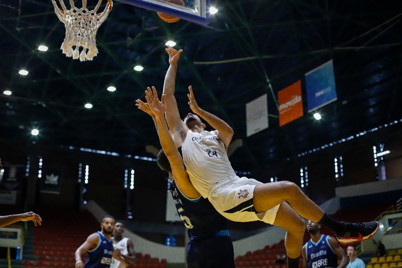 O Timão enfrenta o Pato Basquete fora de casa. Foto Beto Miller/AgCorinthians
