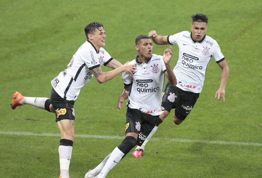 Rodrigo Varanda comemora primeiro gol pelo Corinthians - foto Rodrigo Coca Ag. Corinthians