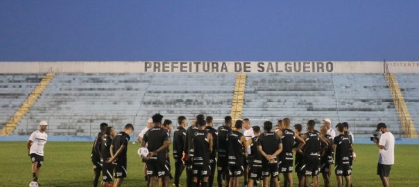 Treino do Corinthians no Estádio Cornélio de Barros Muniz, palco do jogo onde dará o pontapé inicial da Copa do Brasil nesta quarta. Foto AgCorinthians