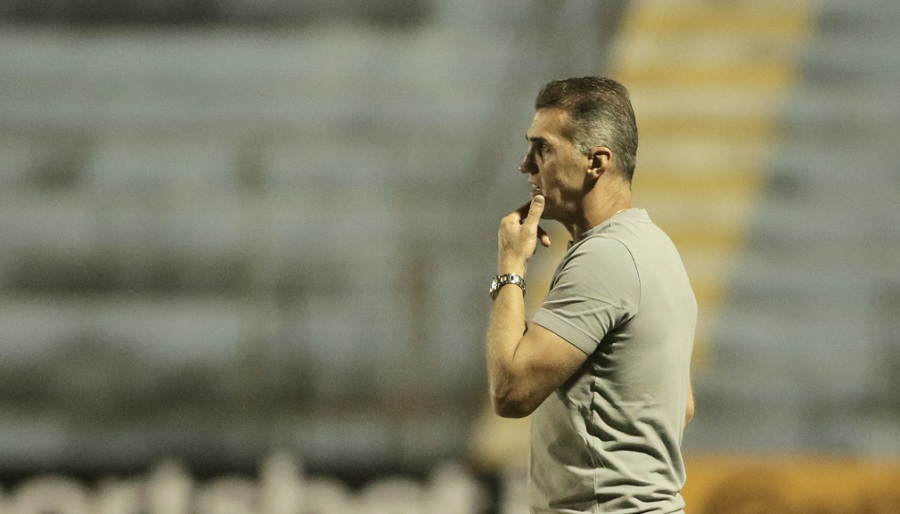 Técnico Vagner Mancini comandando o Corinthians diante do Salgueiro, nesta quarta (17). Foto Rodrigo Coca / Ag Corinthians