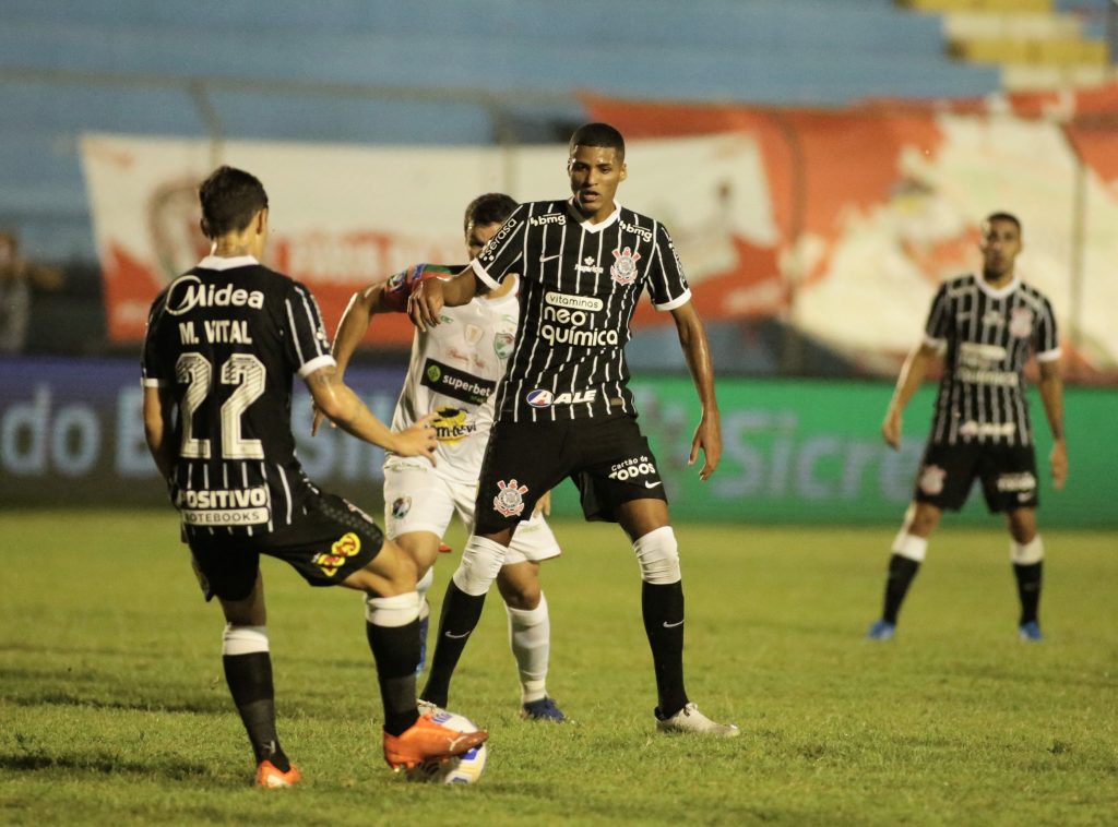 Rodrigo Varanda foi titular na vitória sobre o Salgueiro. Foto: Rodrigo Coca Agência Corinthians
