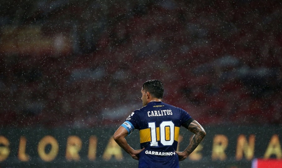 Sport Bilder des Tages Carlos Tevez from Boca reacts today, in a match of the round of 16 of the Copa Libertadores between Internacional and Boca Juniors in Portoalegre, Brazil 2 December 2020. Internacional - Boca Juniors ACHTUNG: NUR REDAKTIONELLE NUTZUNG PUBLICATIONxINxGERxSUIxAUTxONLY Copyright: xDIEGOxVARAx AME2793 20201203-637425644585885958 CAPA