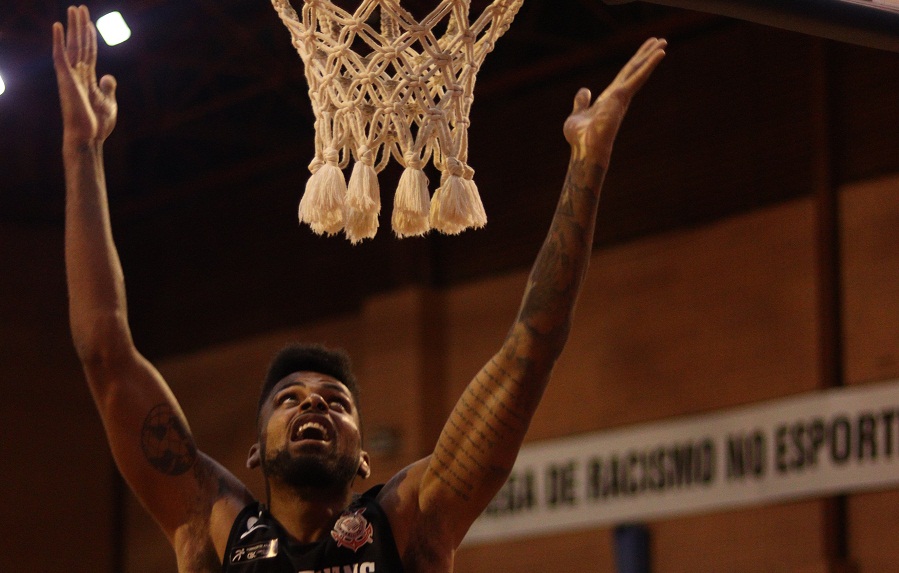 Foto Gabriel Costa/Cerrado Basquete/ Twitter NBB
