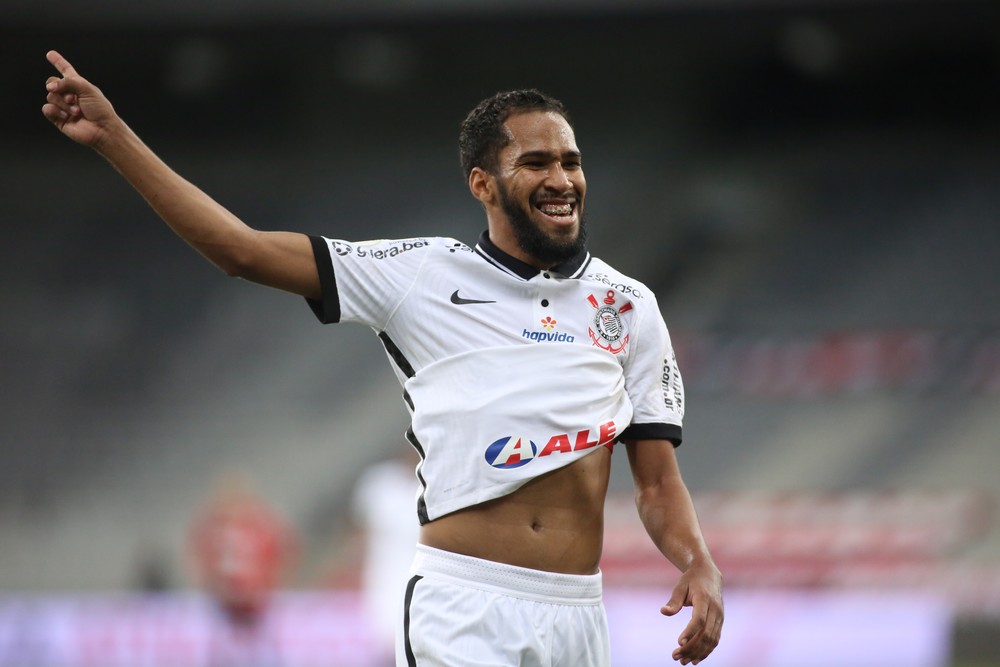 Treinador do Sport, Louzer fala sobre chegada de Everaldo: "Chega para agregar qualidade". (Foto: Rodrigo Coca/Ag. Corinthians)