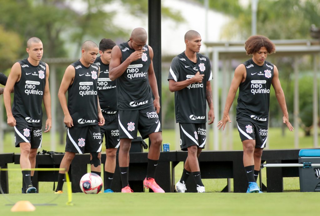 Mancini já utilizou 10 atletas recém-promovidos da base na temporada 2021. (Foto: Rodrigo Coca/Ag. Corinthians)