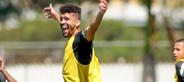 Cria da base, Léo Santos está recuperado das lesões e vem treinando com o restante do elenco. Foto Rodrigo Coca Agência Corinthians