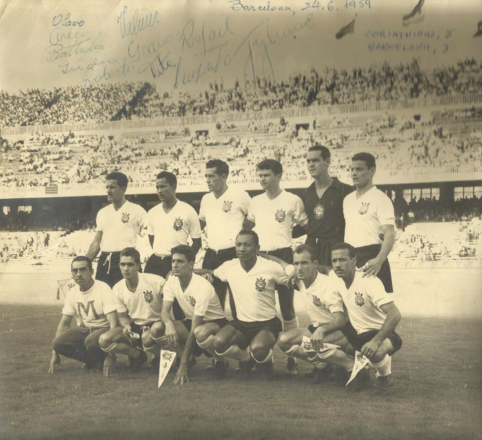 Corinthians no Camp Nou em 1959 – Foto: Reprodução
