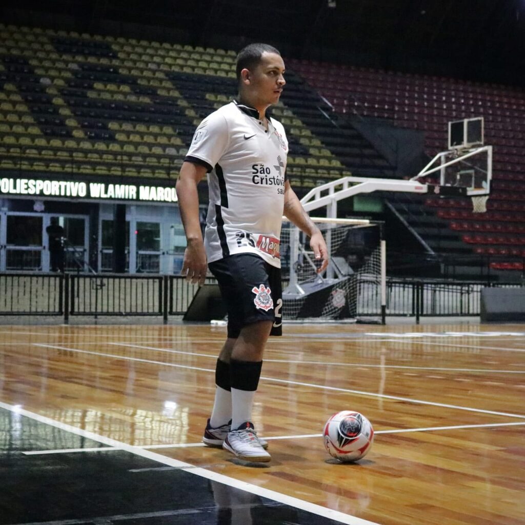 Corinthians goleia o Guarujá no Campeonato Paulista de Futsal Sub-20