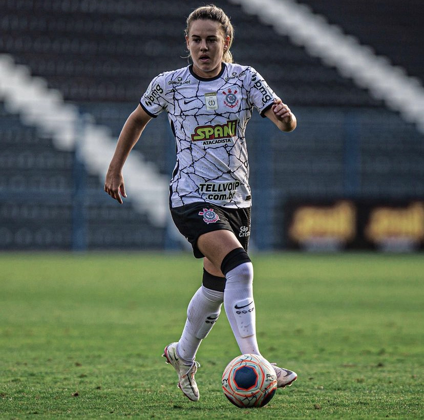 Andressinha (#20 Corinthians) during the Campeonato Brasileiro