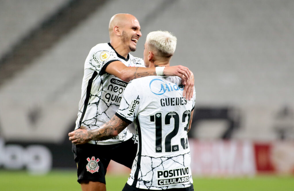 Róger Guedes projeta dificuldade em jogo do Corinthians contra