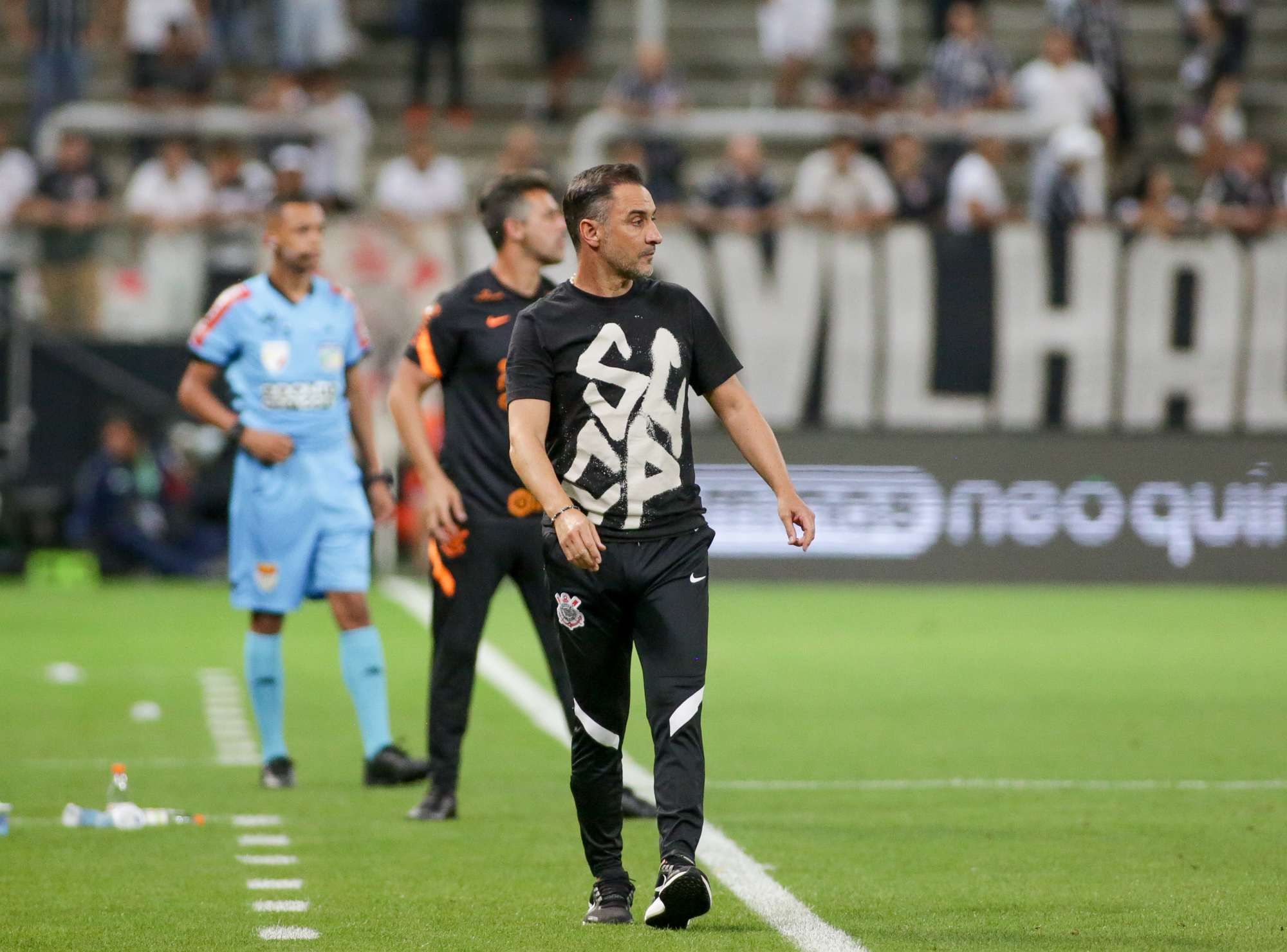 Vítor Pereira projeta sequência de jogos do Corinthians na