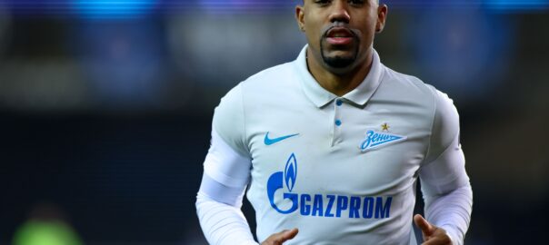 Zenit é campeão russo com goleada sobre o Lokomotiv Moscou; Malcom