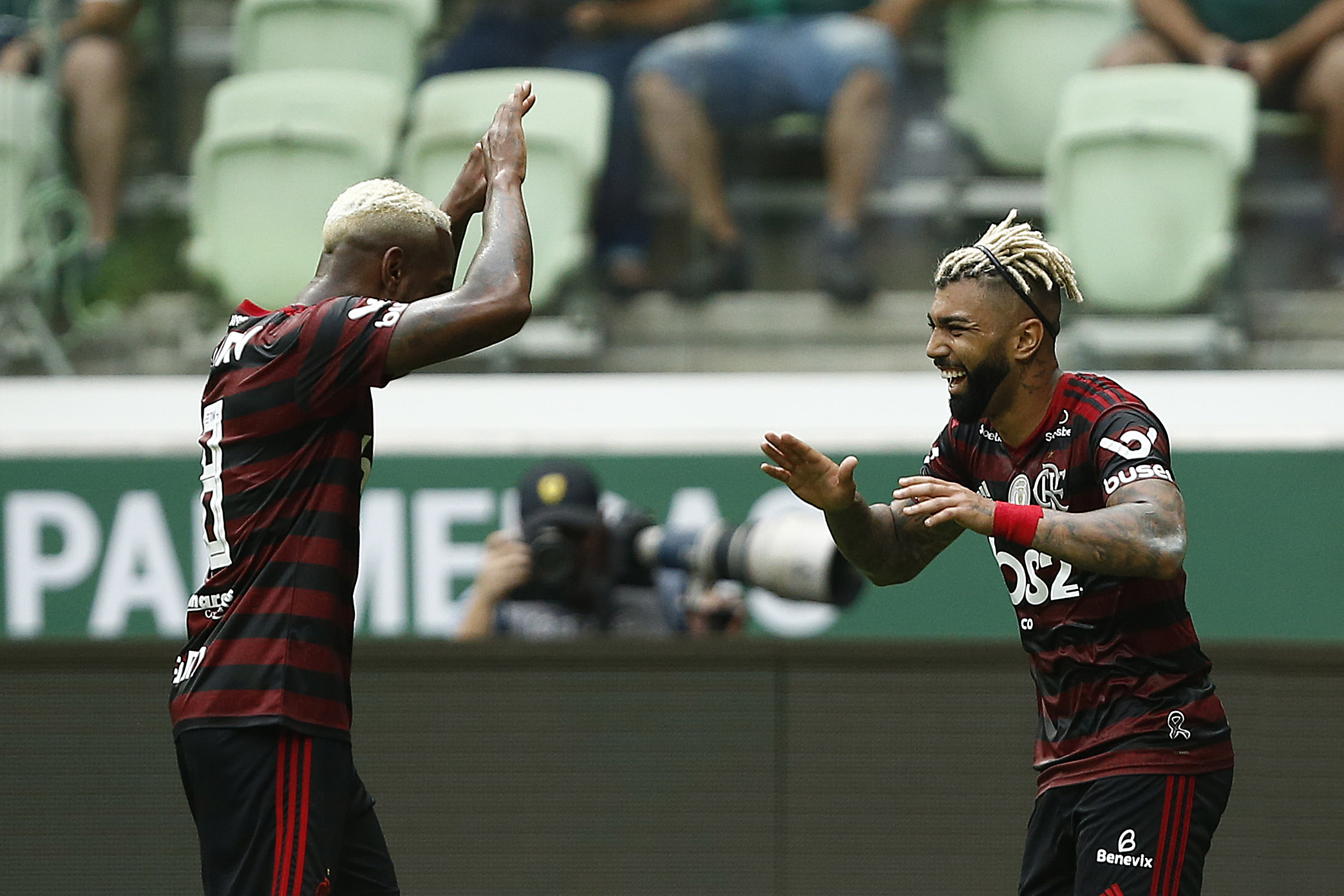 Multicampeão revela motivo de trocar o Flamengo por rival