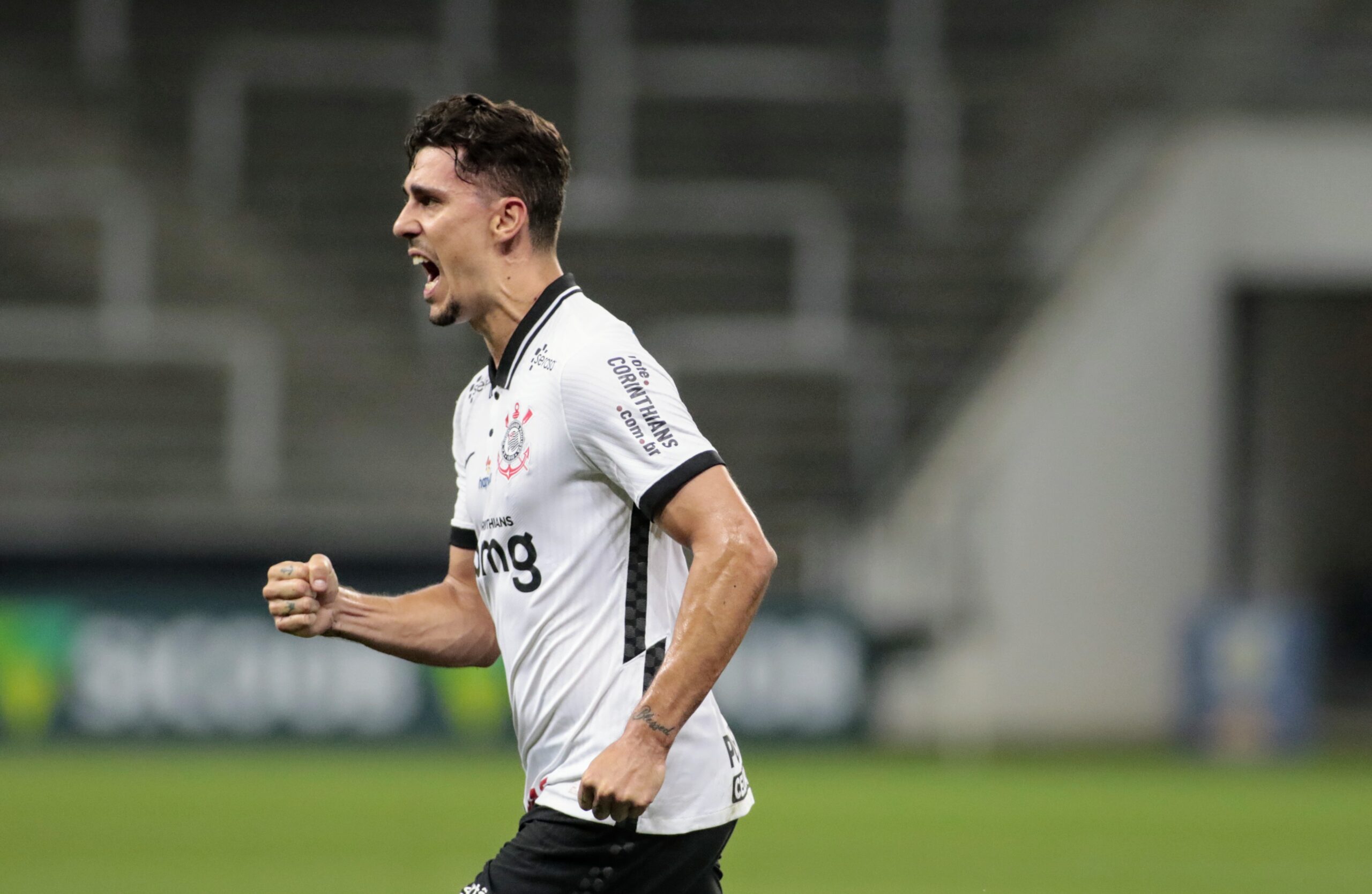 Corinthians empresta o defensor Danilo Avelar ao América-MG - Lance!