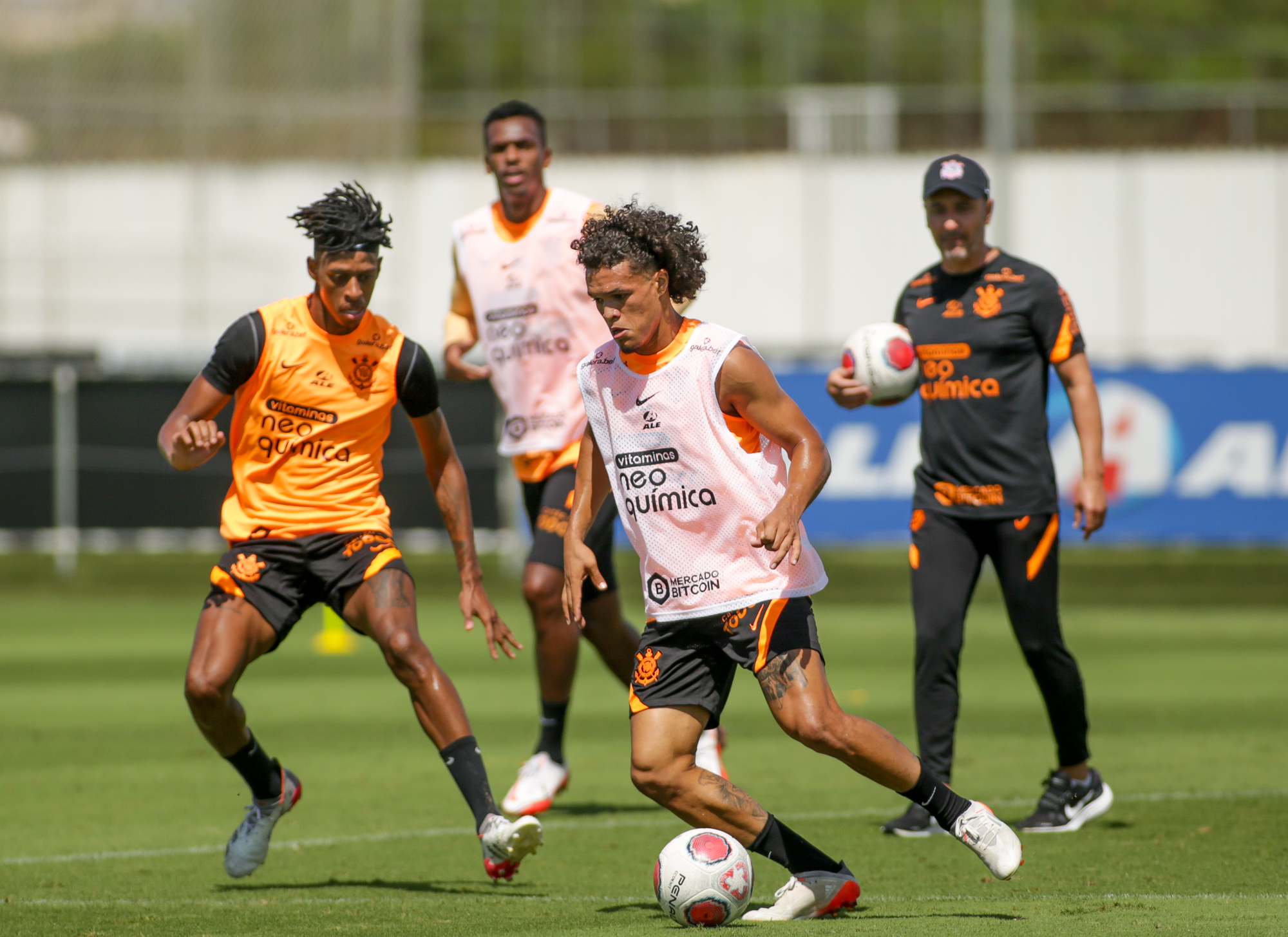 Corinthians Acerta Empréstimo De Lateral-esquerdo Para Clube Da Série B ...