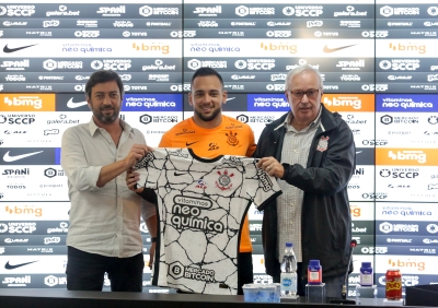 Maycon durante a coletiva de apresentação. Foto: Agência Corinthians