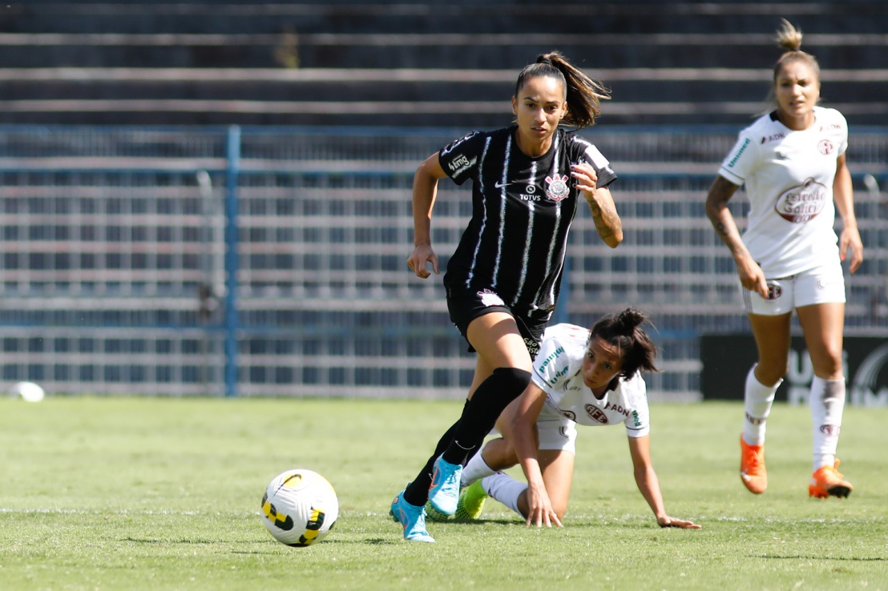 Brasileiro Feminino: venda de ingressos para o Derby decisivo da