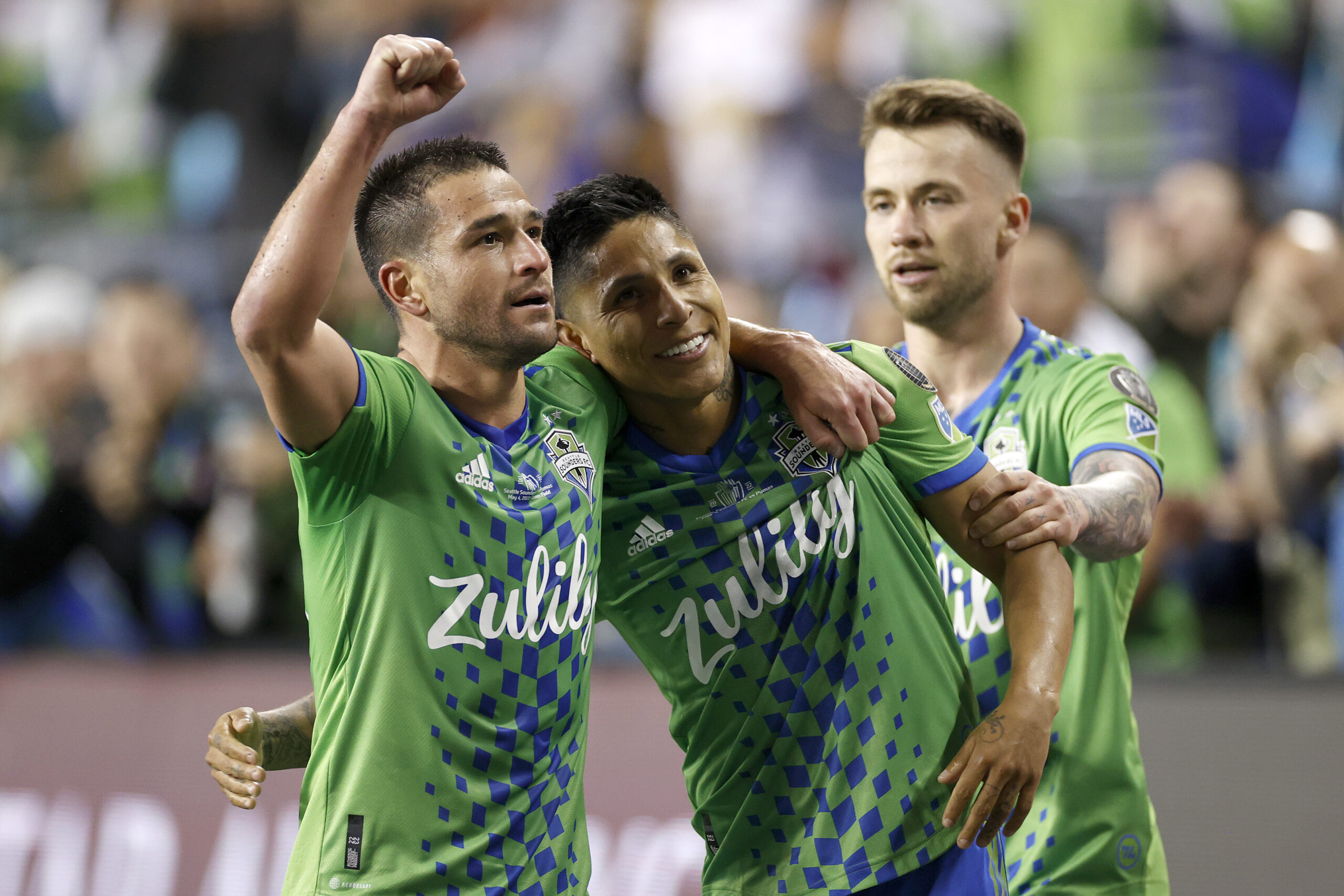 Jogadores do Seattle Sounders comemoram gol na MLS.