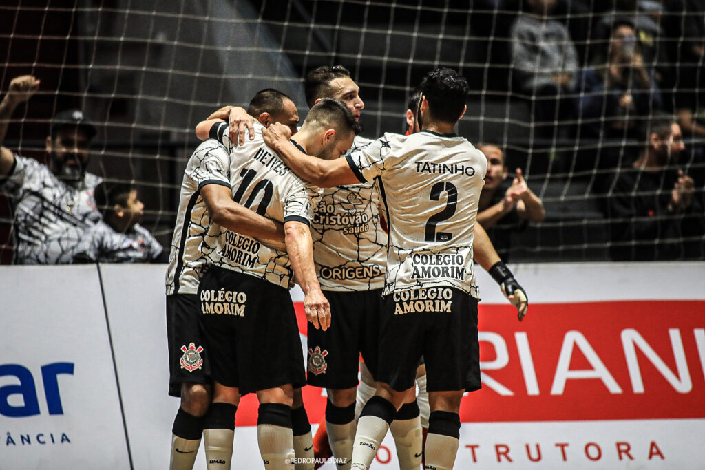 Corinthians – LNF