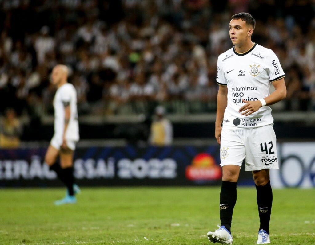 Corinthians volta a jogar bem, vence Atlético-MG e se classifica nos  pênaltis na Copa do Brasil - ISTOÉ Independente