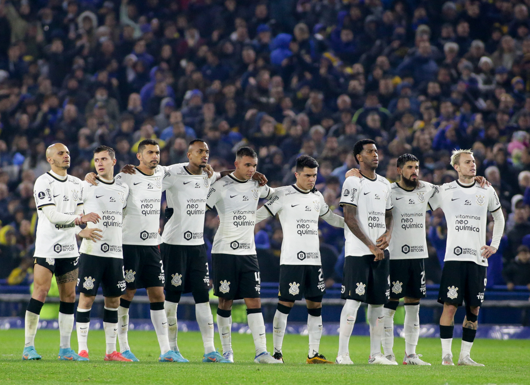 Com tabu em jogo, Corinthians enfrenta Paulistano na final do