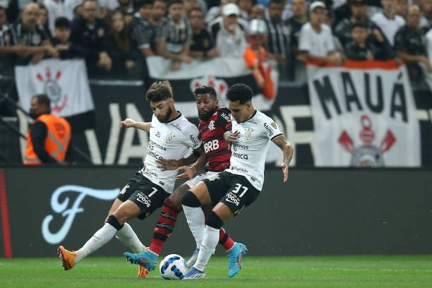 Nos pênaltis, Corinthians elimina o Boca e avança na CONMEBOL Libertadores