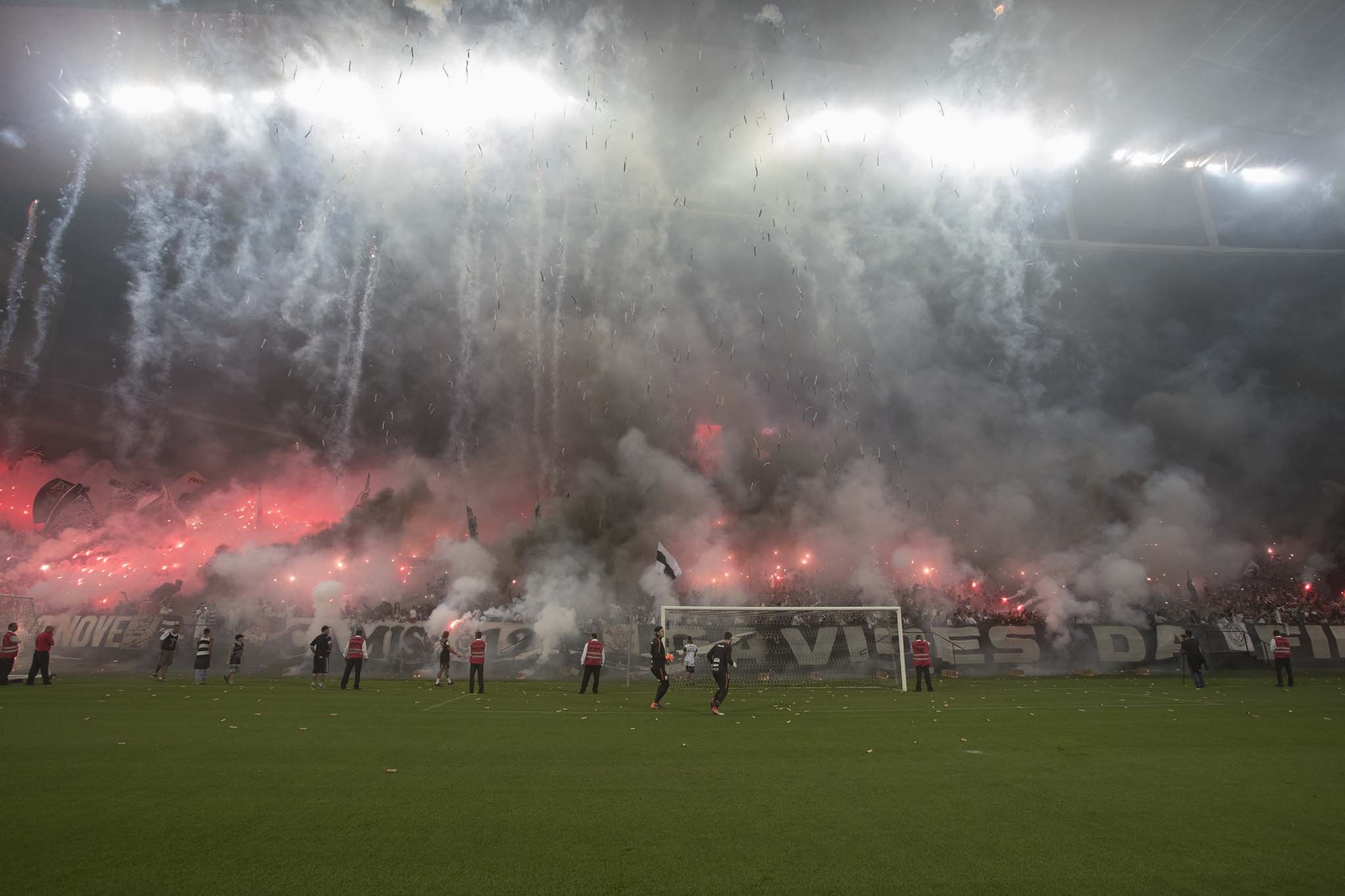 Organizada do Corinthians pede treino aberto antes de final da Copa do Brasil