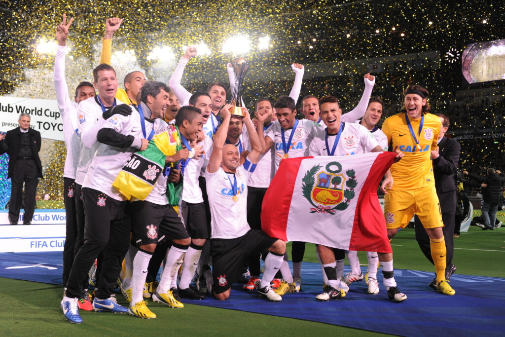 Corinthians festeja 11 anos do título mundial, último campeão sul