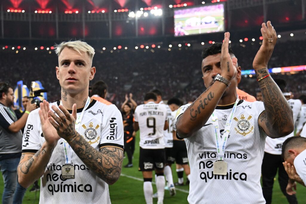 SBT é líder de audiência durante jogo do Corinthians - Jornal de