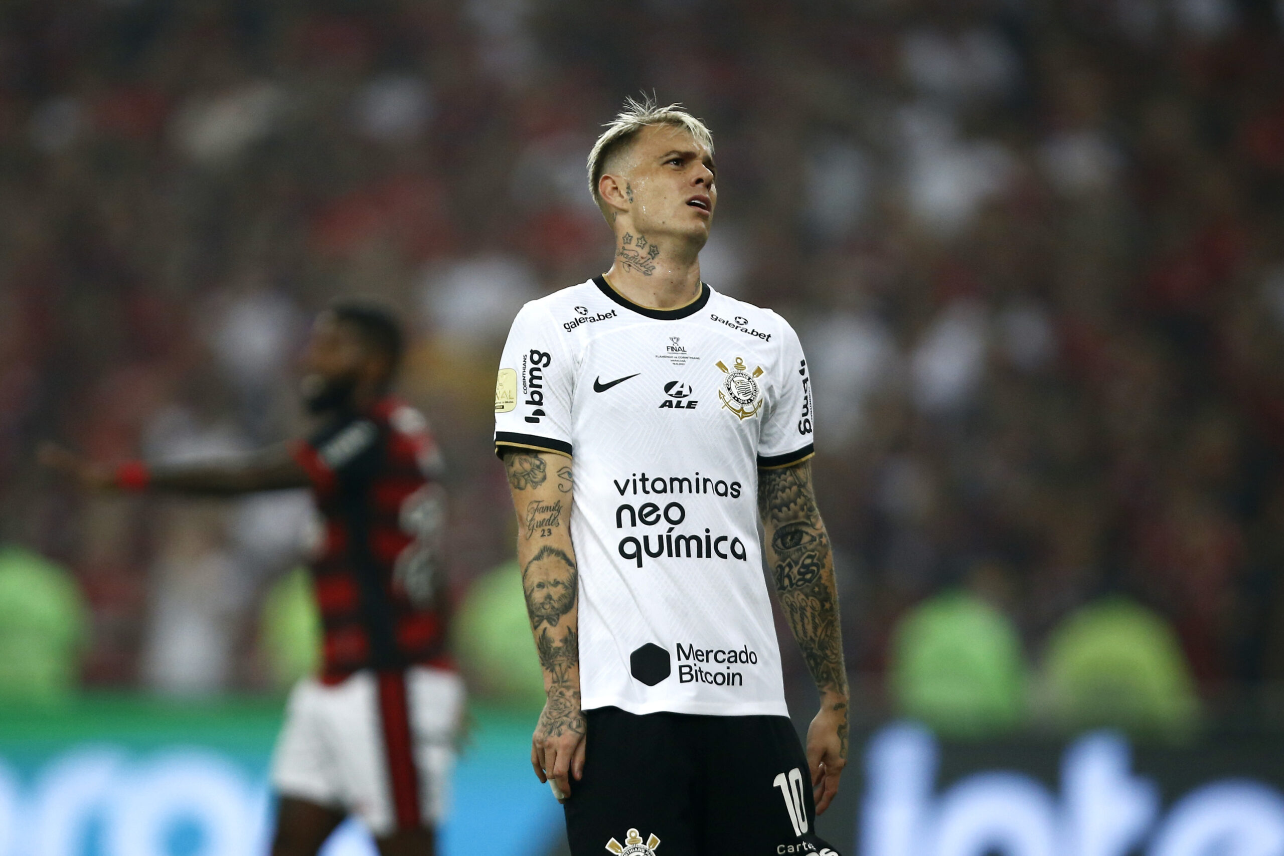 Flamengo foi superior ao Corinthians no primeiro jogo da final